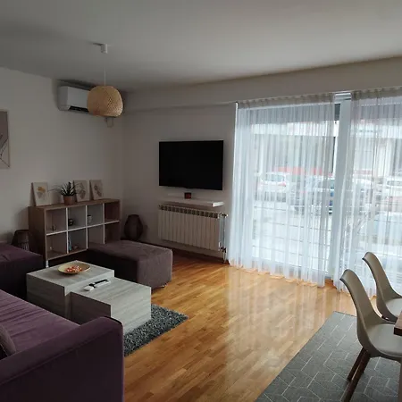 Fineplace Luxury * Skopje